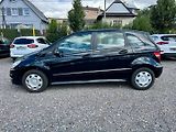 Mercedes-Benz Třídy B (2009) 85 kW - náhled 8