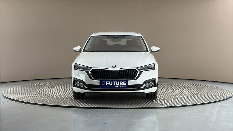 Škoda Octavia 2.0 TDI DSG Style Combi - fotka 3 z 25
