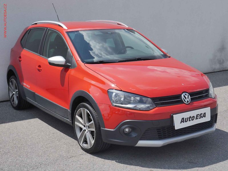 Volkswagen Polo (2011) 1.2TSi Cross, AC, výhřev sed - fotografie inzerátu