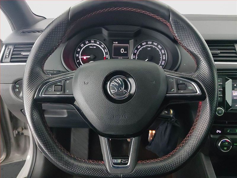 Škoda Octavia (2014) RS 2.0 TDI, Kůže, Bi-Xenony - fotka 16 z 19
