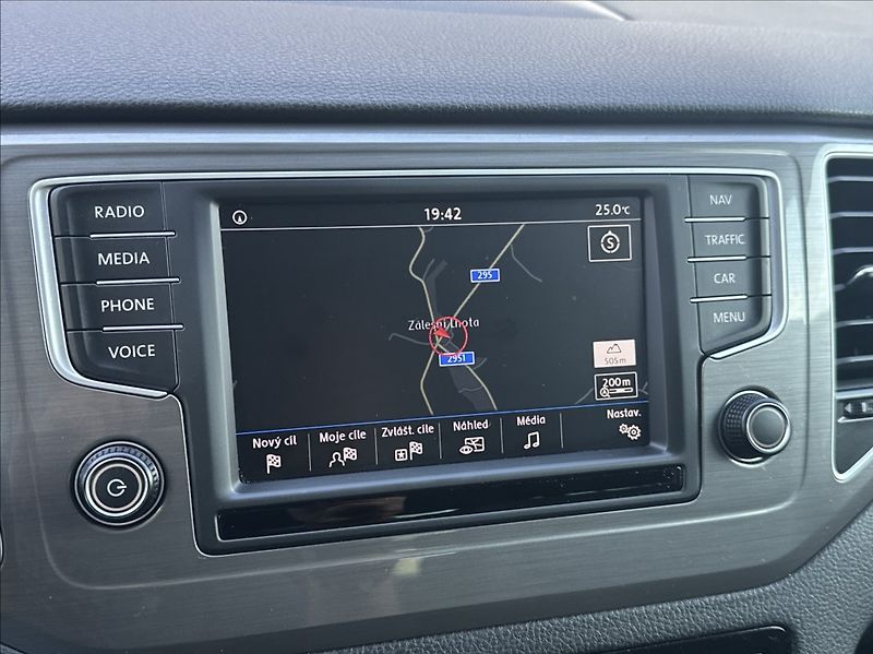 Volkswagen Golf Sportsvan 1,2 TSI 110PS  Allstar - fotka 34 z 52