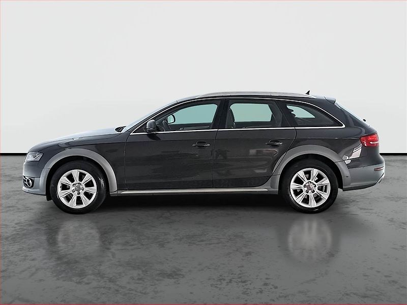 Audi A4 Allroad (2010) 2.0 TDI, 4X4, Tempomat - fotka 3 z 18