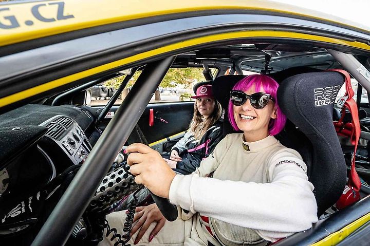 Posádka Lenka Hlavatá-Šárka Rejfková při Rallysprint Vyškov