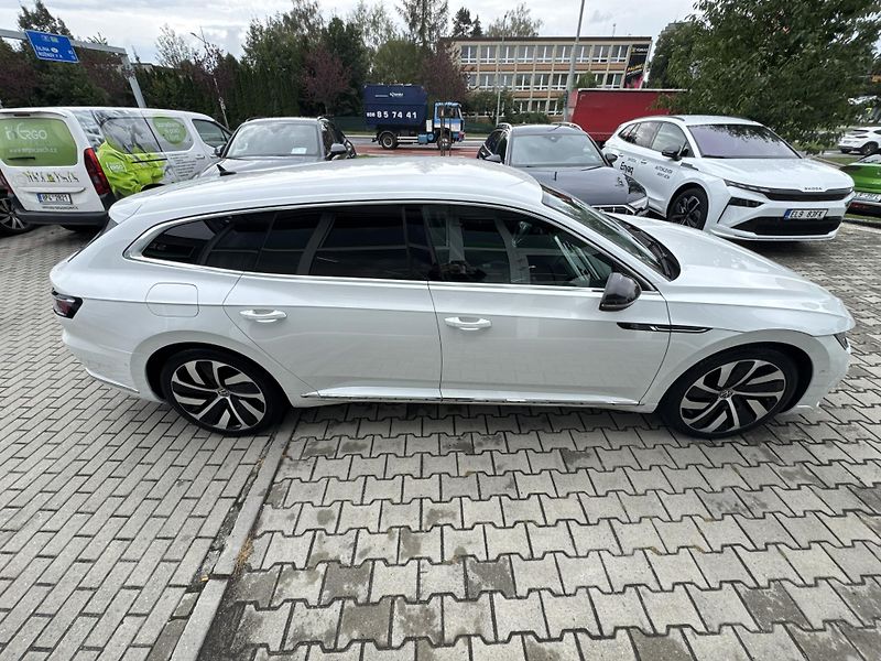 Volkswagen Arteon Shooting Brake R-Line 2,0 TDI 4Motion DSG - fotka 4 z 29