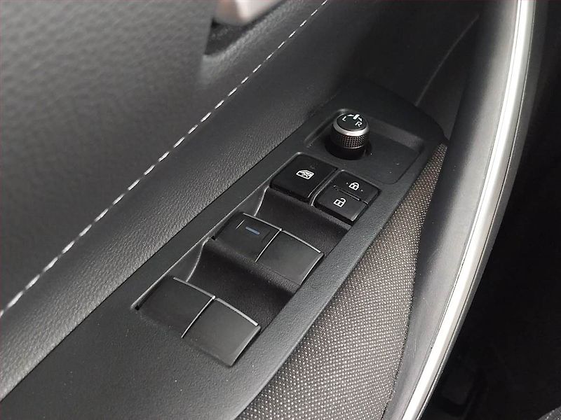 Toyota Corolla (2026) Comfort 1.8 Hybrid - fotka 24 z 29