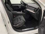 Volvo XC90 (2026) B5 AWD AUT DARK PLUS 7míst - náhled 26
