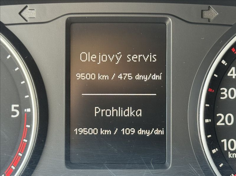 Volkswagen Transporter 2,0 TDI 4MOT LONG DPH 1.maj ČR - fotka 37 z 50