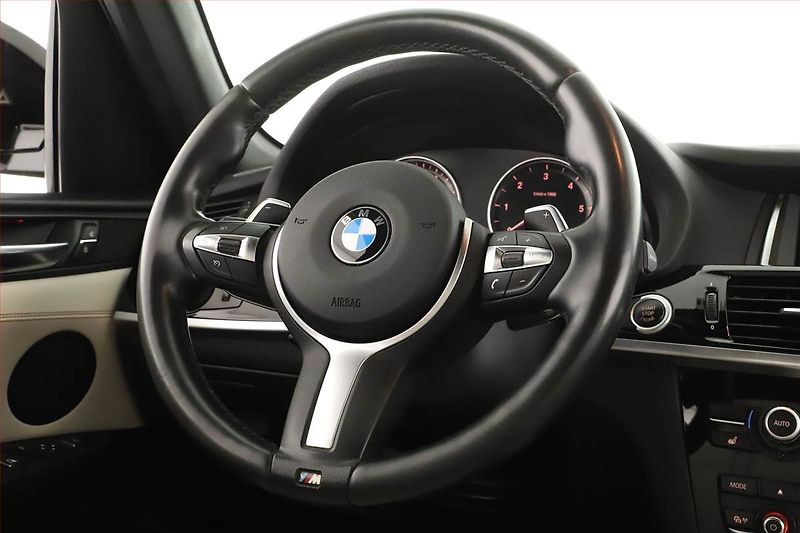 BMW X3 (2016) M Sport xDrive20d, 4X4 - fotka 8 z 20