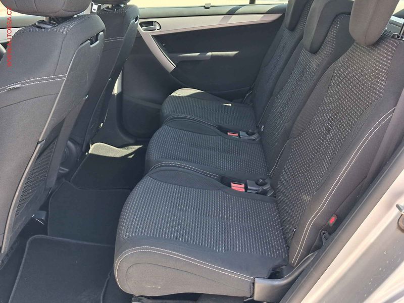 Citroën Grand C4 Picasso (2012) 1.6VTi, AC - fotka 10 z 18
