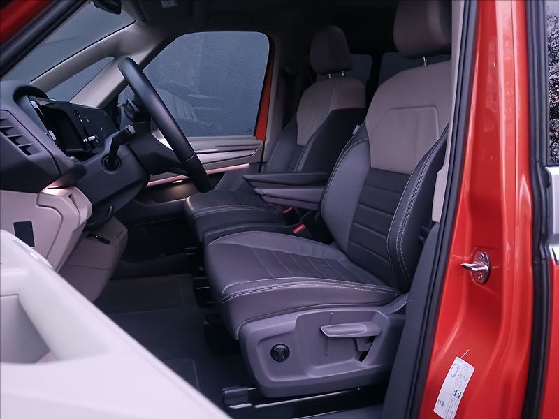 Volkswagen Multivan 2,0 TSI 150kW LONG STYLE - fotka 8 z 27