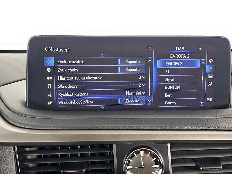 Lexus RX 400h (2022) 300 2.0T 4X4 LIMITED EDITION - fotka 15 z 29