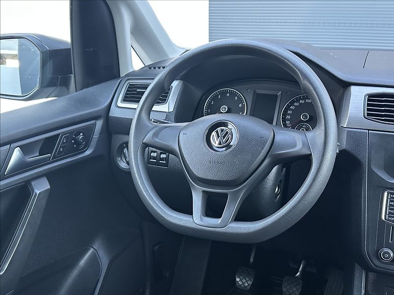 Volkswagen Caddy 1,0 TSI 102PS  Kombi Trendline - fotka 23 z 51