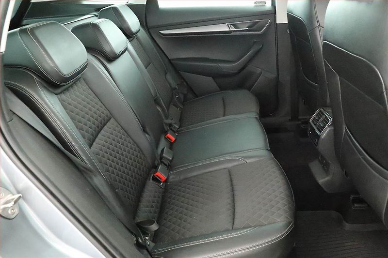 Škoda Karoq (2018) 2.0 TDI, 4X4, Kůže, Navi - fotka 7 z 20