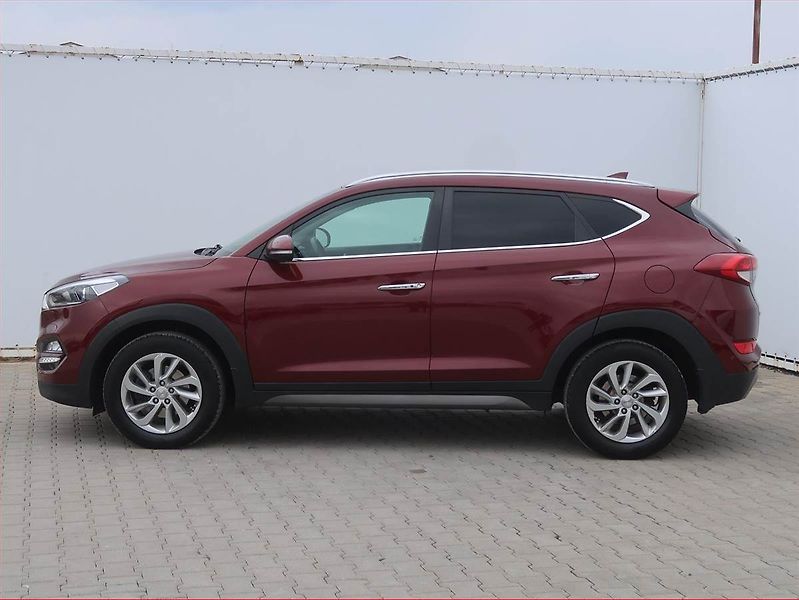 Hyundai Tucson (2016) Style 1.6 T-GDI, 4X4 - fotka 3 z 20