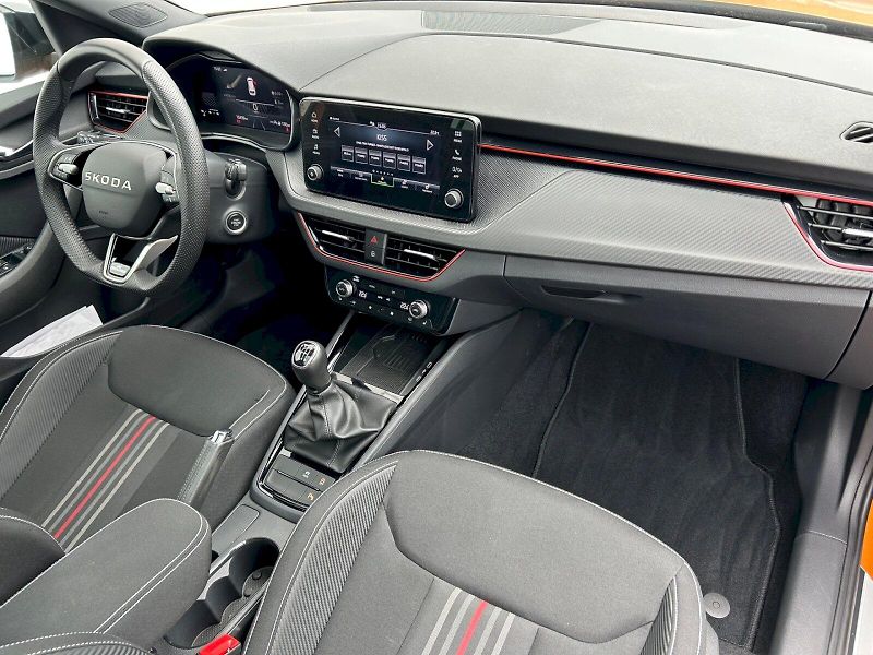 Škoda Kamiq (2025) Monte Carlo 1.0 TSI 85 kW - fotka 16 z 32
