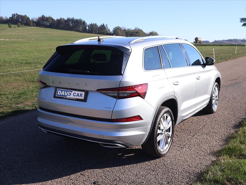 Škoda Kodiaq 2,0 TDI 147kW DSG 4x4 L&K DPH - fotka 7 z 31