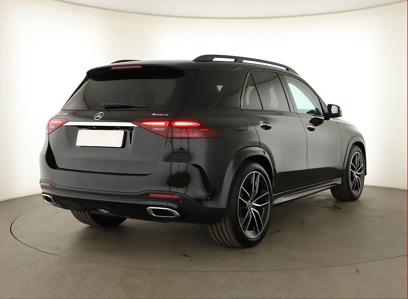 Mercedes-Benz GLE (2026) 450 - fotka 5 z 31
