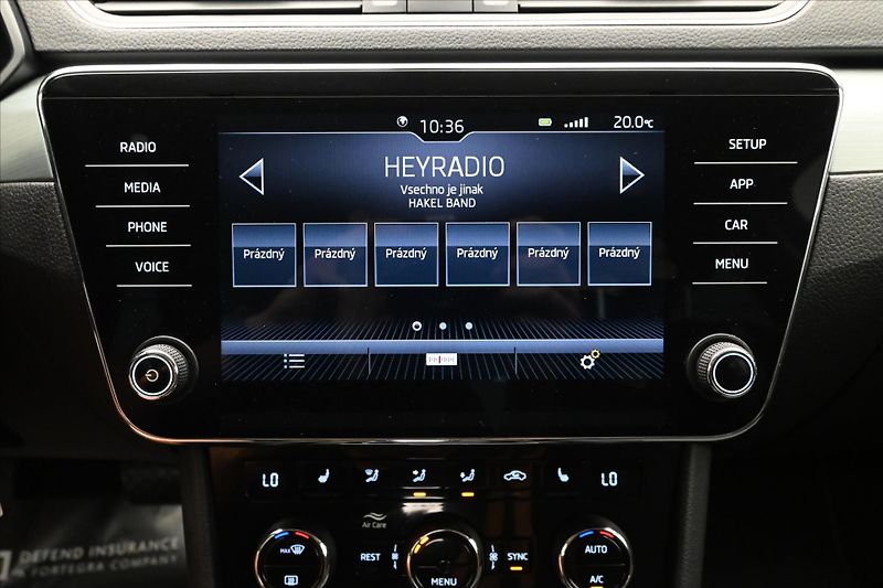 Škoda Superb 2,0 TDI 110 kW DSG Ambition Zá - fotka 19 z 29