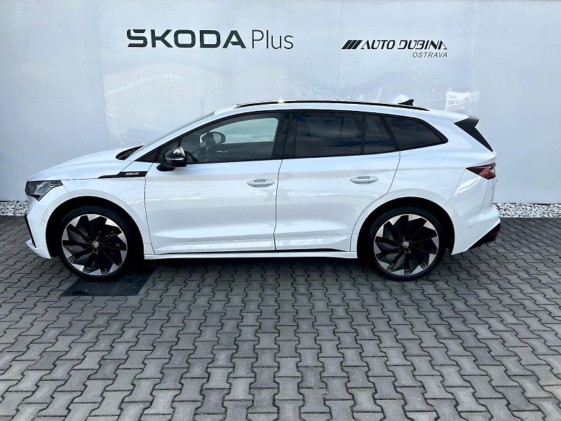 Škoda Enyaq (2023) 80 iV 150kW Sportline - fotka 3 z 35