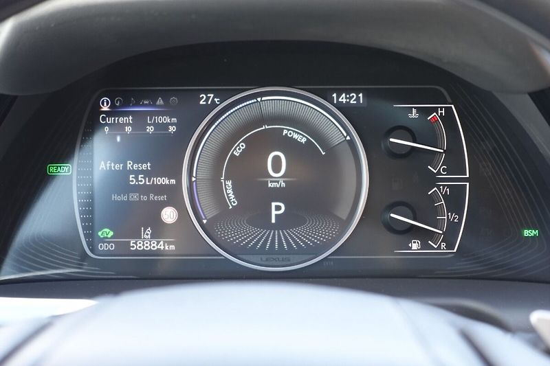 Lexus ES 300h ES300h 2,5HSD Prestige Top - fotka 31 z 39