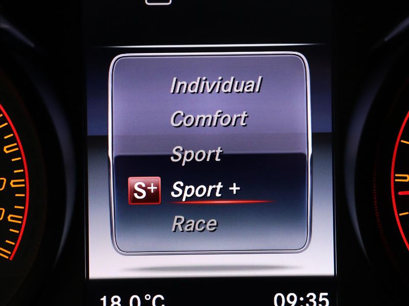 Mercedes-Benz AMG GT R 4,0 430kW Bucket seats Cup2 - fotka 25 z 43