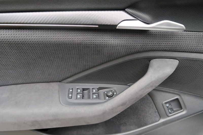 Škoda Superb (2025) Combi SportLine 1,5 TSI 150 kW - fotka 17 z 33