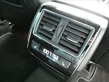 Škoda Superb 2,0 TDi STYLE DSG, 2x kola, ČR - náhled 31
