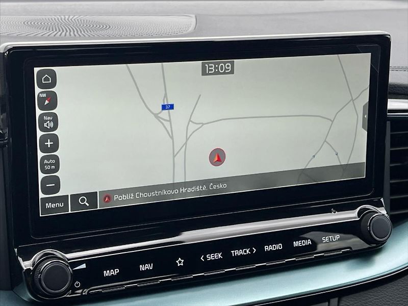 Kia XCeed 1,6 T-GDi 132kW 7DCT STEEL EDI - fotka 22 z 26