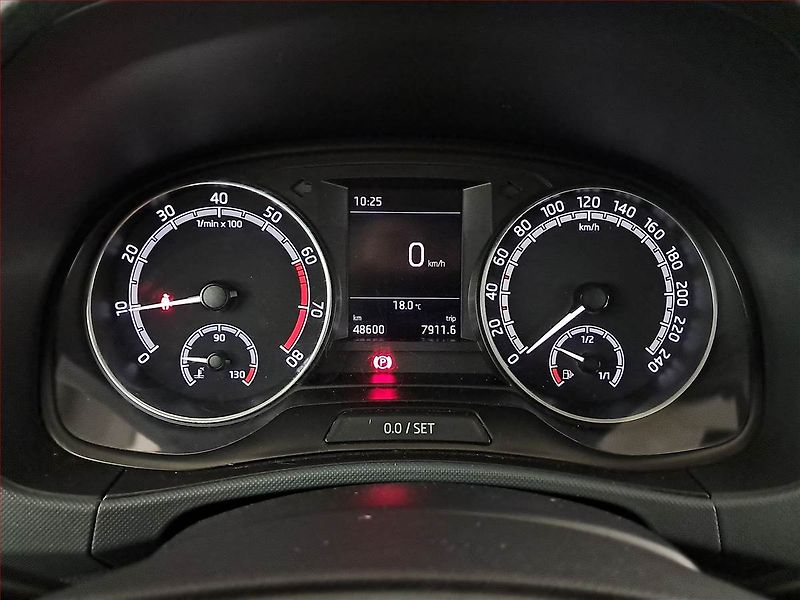 Škoda Fabia (2022) 1.0 TSI, ČR,1.maj, Serv.kniha - fotka 11 z 16