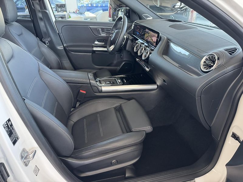 Mercedes-Benz GLA (2024) GLA 35 AMG 4-MATIC - fotka 15 z 37