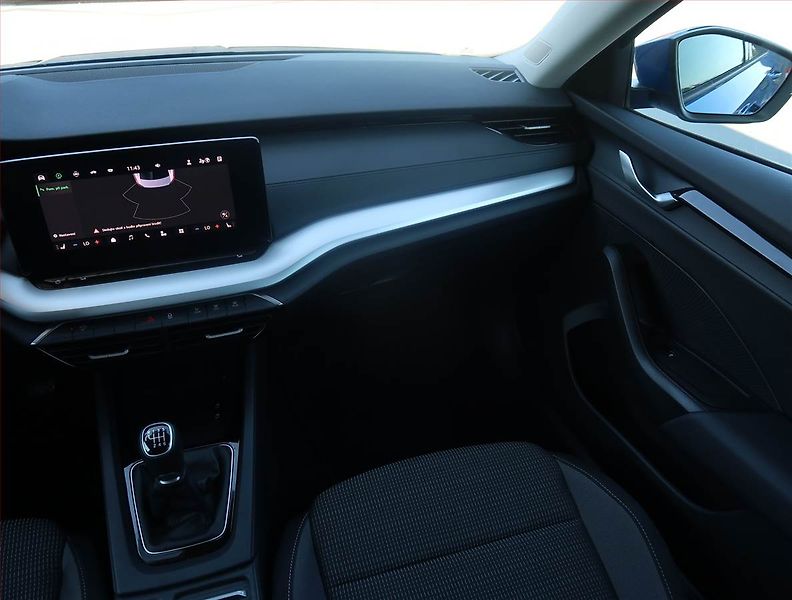 Škoda Octavia (2025) Selection 1.5 TSI - fotka 8 z 21