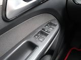 Volkswagen Touran (2015) 1.2 TSI, Serv.kniha, Tempomat - náhled 16