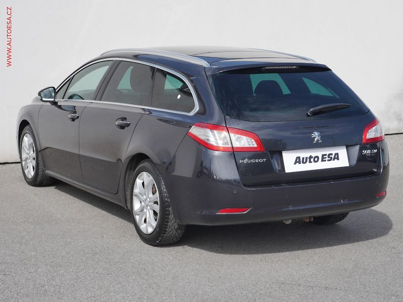 Peugeot 508 (2011) 2.0 HDi, AC, panor - fotka 4 z 18