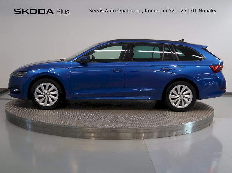 Škoda Octavia (2024) FRESH PLUS 1.5TSI 110KW KAMERA - fotka 3 z 38