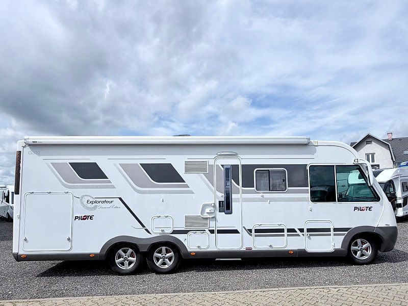 Pilote (2012) G832XLG Explorateur - fotka 8 z 34