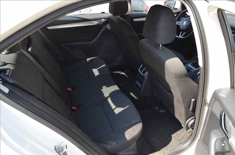 Škoda Octavia (2016) 1,6 TDI - fotka 22 z 23