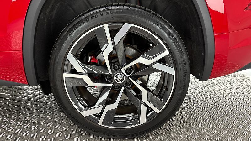 Škoda Kodiaq 2.0 TSI DSG 4x4 RS - fotka 19 z 30