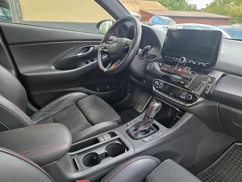 Hyundai i30 1.5N-LINE-V ZÁRUCE-DPH-AUTOMAT - fotka 12 z 16