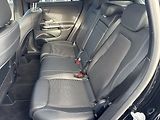 Mercedes-Benz GLA PROGRESSIVE 200d 4MATIC - náhled 14