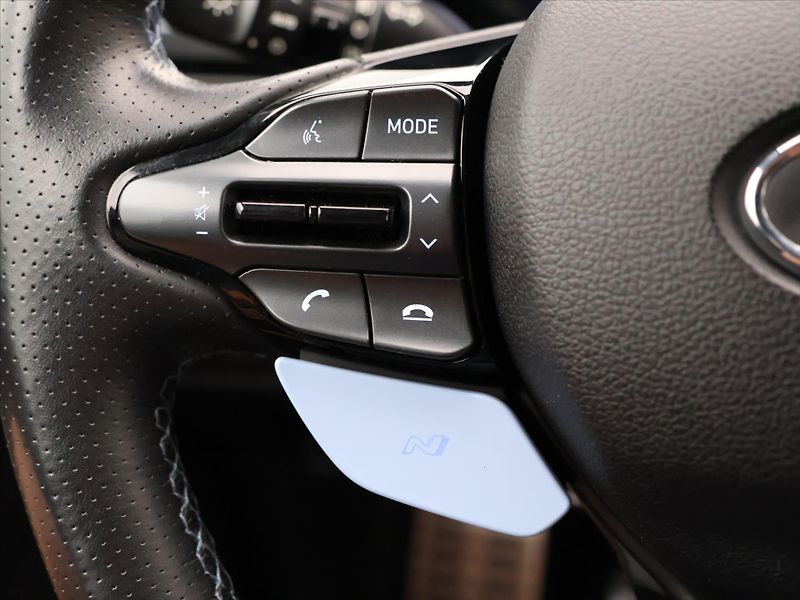 Hyundai i20 1,6 T-GDI 150 N Premium - fotka 17 z 34