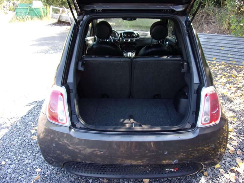 Fiat 500e (2016) 24kWh AUTOMAT DOVOZ USA - fotka 15 z 18