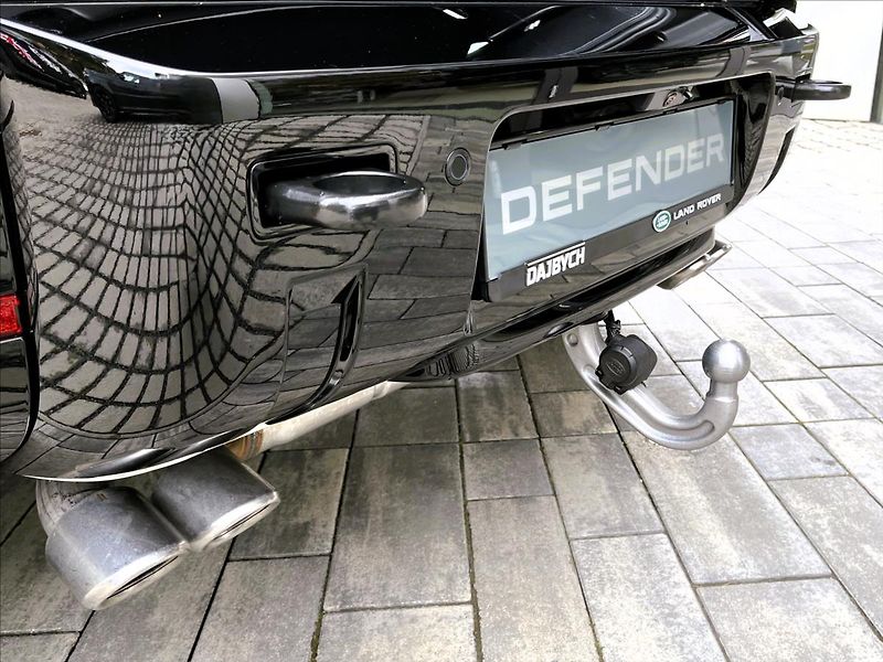 Land Rover Defender (2026) 110 V8 P425 X-DYNAMIC HSE - fotka 8 z 39
