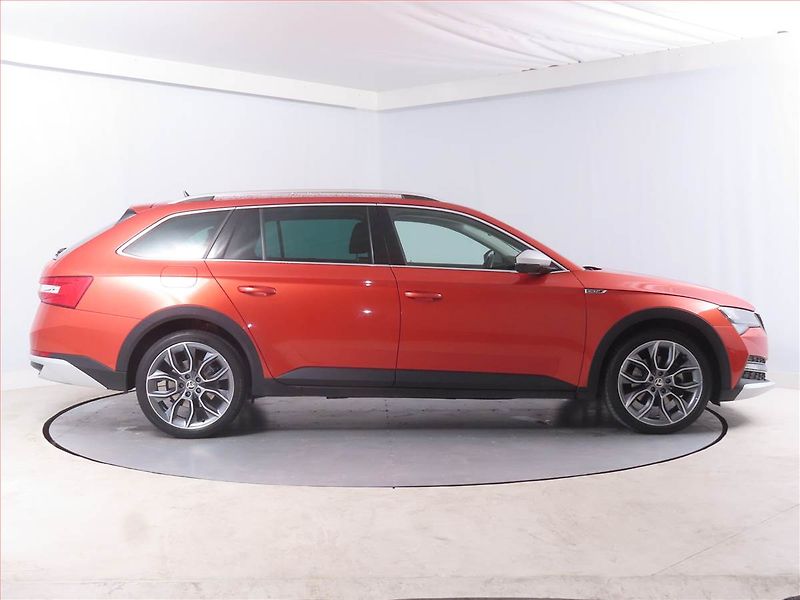 Škoda Superb (2021) Scout 2.0 TDI - fotka 6 z 18