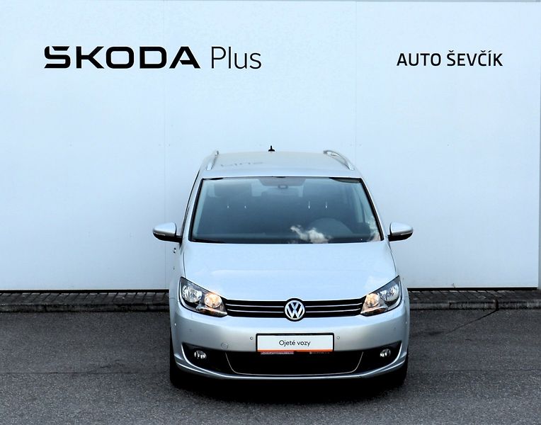 Volkswagen Touran (2014) 2.0 TDI 103 kW Confortline - fotka 4 z 20