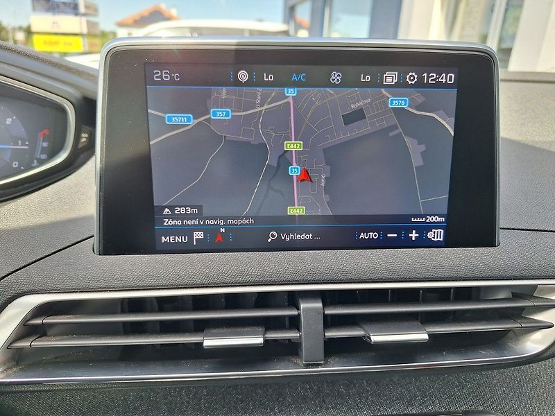 Peugeot 5008 (2018) ALLURE 1.5 BHDi 130 M6 - fotka 17 z 21
