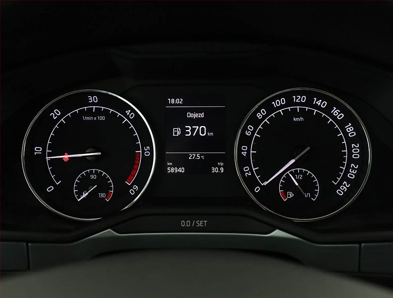 Škoda Superb (2020) 2.0 TDI - fotka 9 z 20