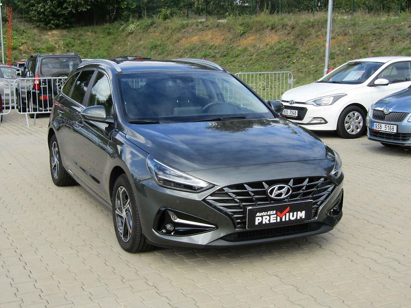 Hyundai i30 (2023) 1.5 DPi, 1.maj,ČR, Navi, AC - fotografie inzerátu