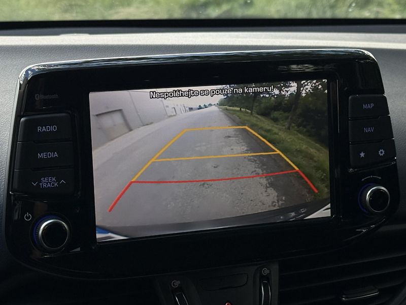 Hyundai i30 (2018) 1.6 CRDi Automat - fotka 10 z 13