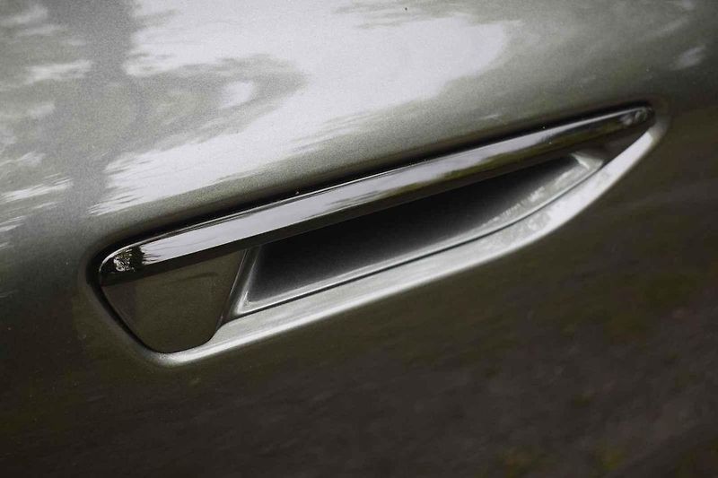 Audi A6 e-tron je hodně pohodlné auto s velmi dobrým dojezdem.