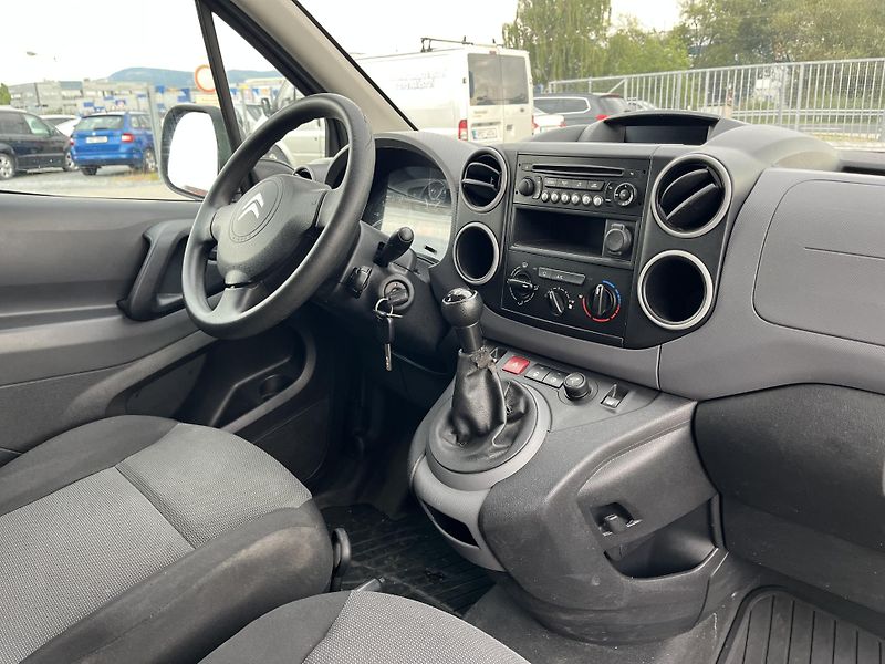 Citroën Berlingo (2017) 1.6 HDI 3MÍSTA - fotka 11 z 12